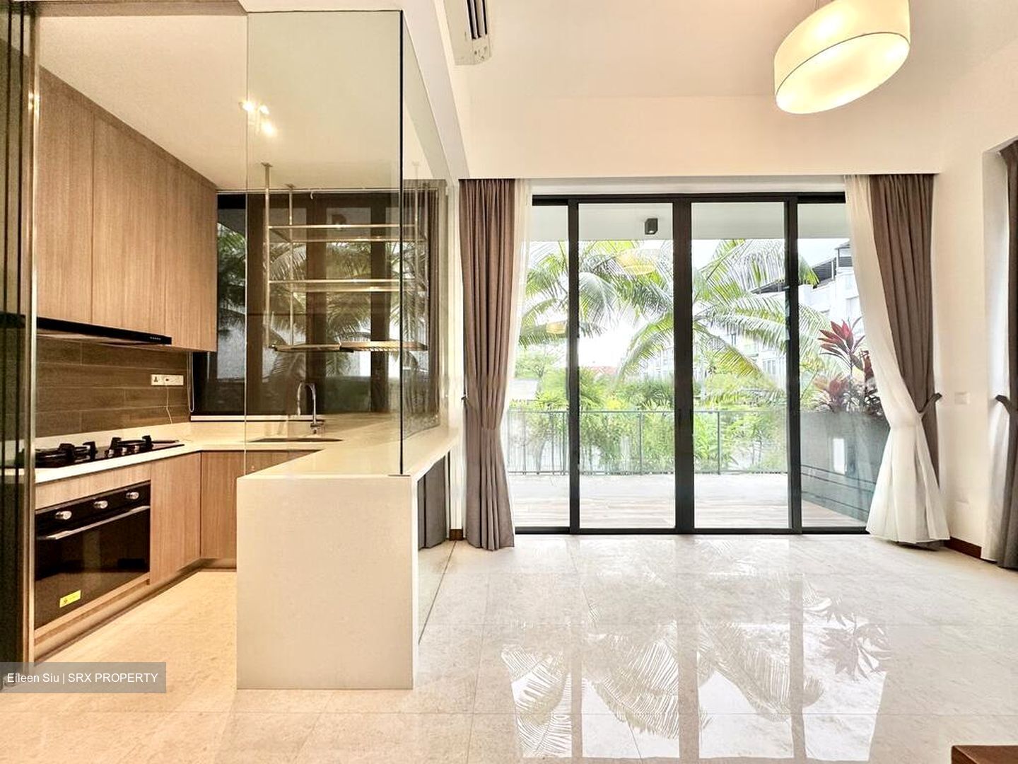 Sunrise Avenue (D28), Terrace #448570811